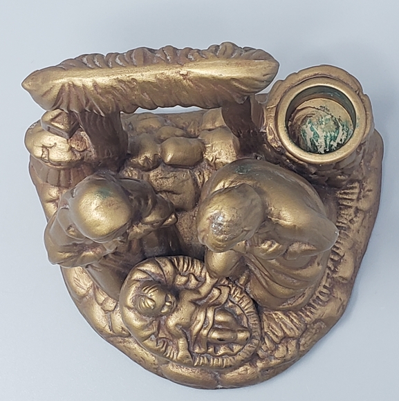 Vintage Nativity Scene - Picture 4 of 10